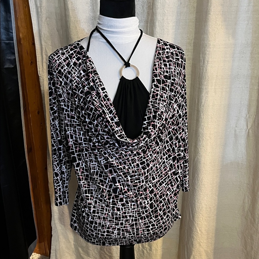 AB Studio Black and White Geometric Blouse